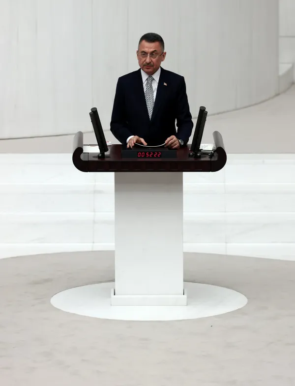 son-dakika-cumhurbaskani-yardimcisi-fuat-oktay-kur-dalgalanmalari-turkiyenin-kaderi-olamaz-olmayacaktir-1639510047776.jpg SON DAKİKA: Cumhurbaşkanı Yardımcısı Fuat Oktay: Kur dalgalanmaları Türkiye’nin kaderi olamaz, olmayacaktır.-8