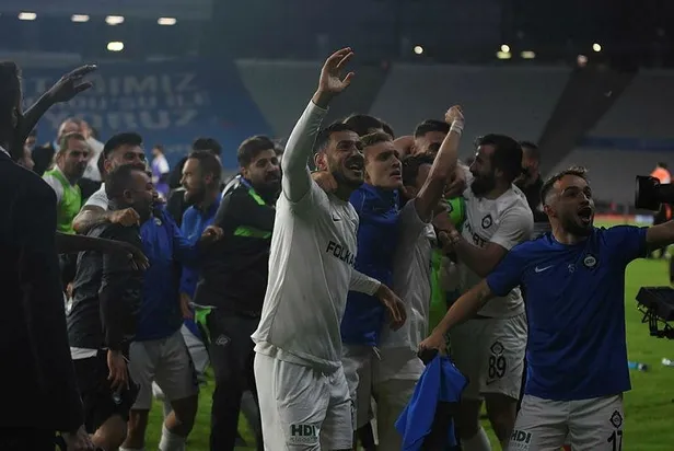 son-dakika-altinorduyu-deviren-altay-super-lig-biletini-kapti-1622058017280.jpeg Son dakika: Altınordu'yu deviren Altay Süper Lig biletini kaptı!-2