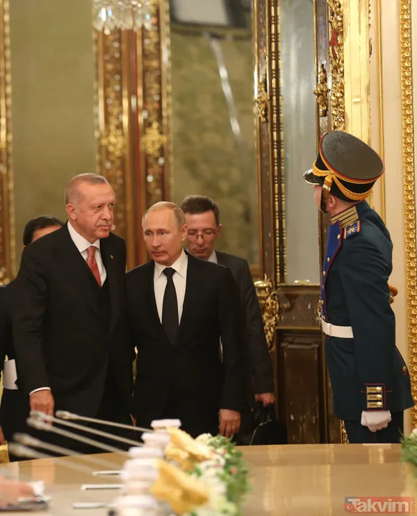 Başkan Erdoğan Moskova’da! Putin ile bir araya geldi - 9