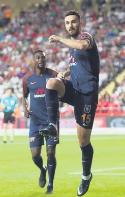 Başakşehir'in zirve inadı