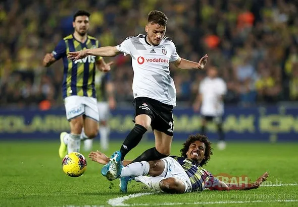 Erol Bulut Fenerbahçe’nin kurgusunu değiştiriyor! İşte orta sahadaki yeni 3’lü...