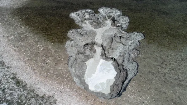 saganak-yagislar-yeterli-oldu-mu-konya-ovasi-can-cekisiyor-yogun-bakimdaki-hasta-gibi-1648107946131.jpg Sağanak yağışlar yeterli oldu mu? Konya Ovası can çekişiyor: yoğun bakımdaki hasta gibi-11