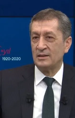 Son dakika: Milli Eğitim Bakanı Ziya Selçuk'tan uzaktan eğitim açıklaması