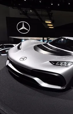 Mercedes'ten Los Angeles'ta gövde gösterisi