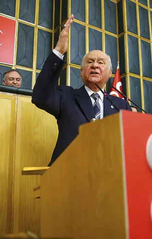 Bahçeli, Almanya'yı ziyaret eden Kılıçdaroğlu'na sert çıktı