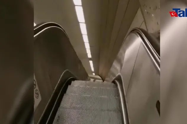Vezneciler metro istasyonundaki yürüyen merdivenler "tasarruf" adı altında durduruldu mu? Sosyal medyada dikkat çeken görüntü