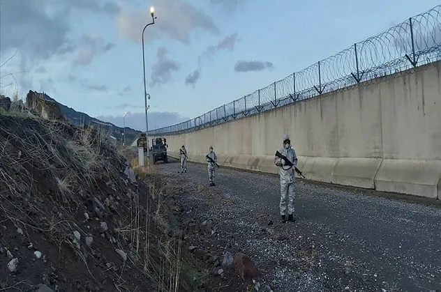 Milli Savunma Bakanlığı'ndan sınırda koronavirüs önlemi