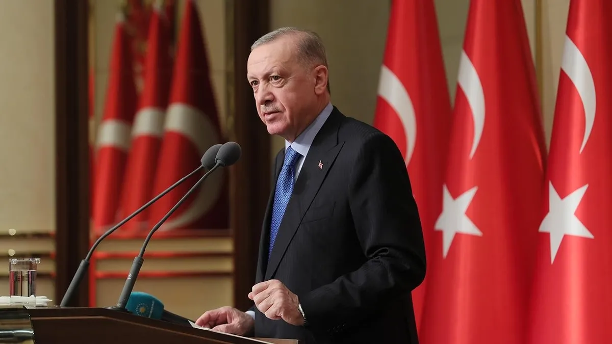 baskan-erdogandan-anneler-gunu-mesaji-guclu-turkiyenin-insasinda-en-buyuk-pay-sahibi-onlar-1778399207367.jpeg Başkan Erdoğan'dan "Anneler Günü" mesajı: Güçlü Türkiye’nin inşasında en büyük pay sahibi onlar-2