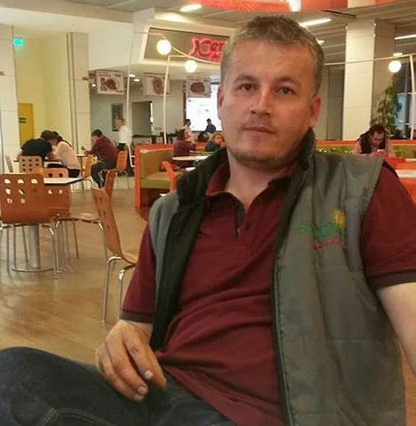 denizlide-16-yasindaki-cocuk-eski-ustasini-pompali-tufekle-oldurdu-surekli-dovuyordu-1654089060099.jpeg Denizli'de 16 yaşındaki çocuk eski ustasını pompalı tüfekle öldürdü: Sürekli dövüyordu...-1