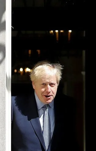 İngiltere'de erken seçimin ayak sesleri