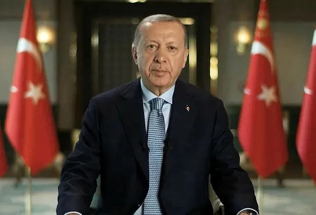 baskan-erdogandan-yogun-diplomasi-mesaisi-15-ulke-lideriyle-gorustu-1657755530488.jpeg Başkan Erdoğan'dan yoğun diploması mesaisi: 15 ülke lideriyle görüştü-4