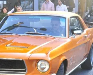 Diriliş Ertuğrul oyuncusu Engin Altan Düzyatanın otomobilini görenler hayrete düştü! İşte ünlülerin arabaları