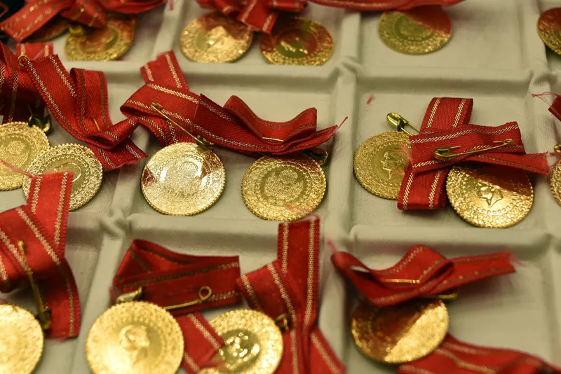 Hazine ve Maliye Bakanlığı'ndan işlenmemiş altın ithalatına kota hakkında flaş açıklama-3