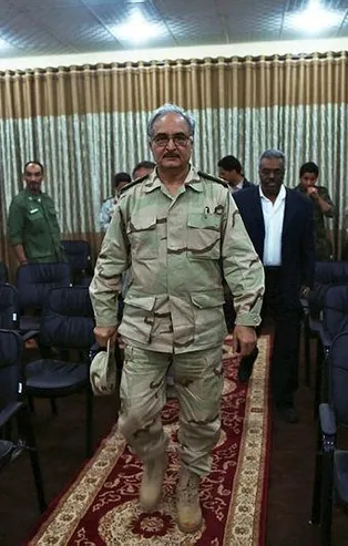 Hafter'in arkasından Türkiye düşmanları çıktı!