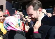 Hazine ve Maliye Bakanı Berat Albayraka Gaziantepte vatandaşlardan yoğun ilgi