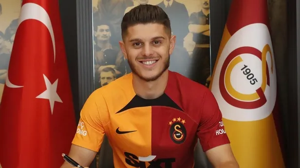 rashica-cikmazi-galatasaray-norwichden-beklemedigi-bir-cevap-aldi-1668126316018.jpeg Rashica çıkmazı! Galatasaray Norwich’den beklemediği bir cevap aldı-2