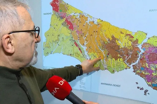İstanbul'a harita üzerinde son dakika deprem uyarısı! "Depremde kayma hareketi heyelanlara dönüşecek"