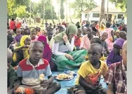 Gamze Özçelikten alkışlık hareket! Afrikalı minikleri sevindirdi