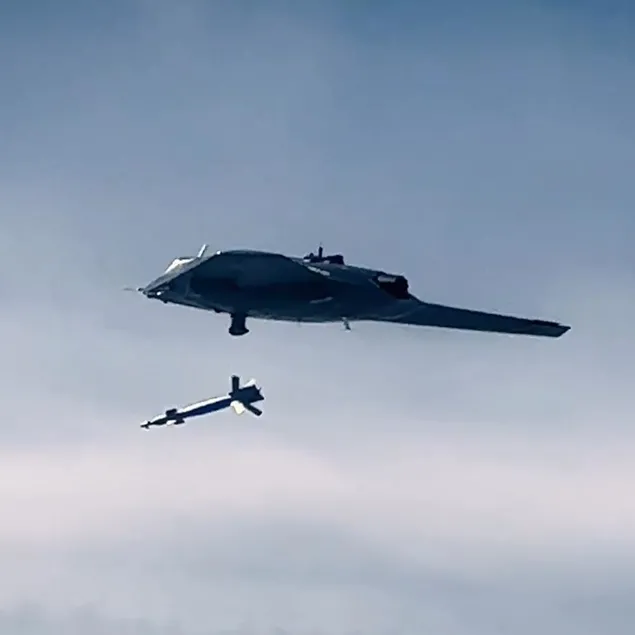 LGK-82 ile hedefe tam isabet!