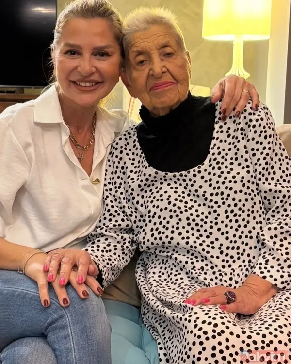 Hazım Körmükçü’nün zor günü: Annesinin vefatını duyurdu - 4