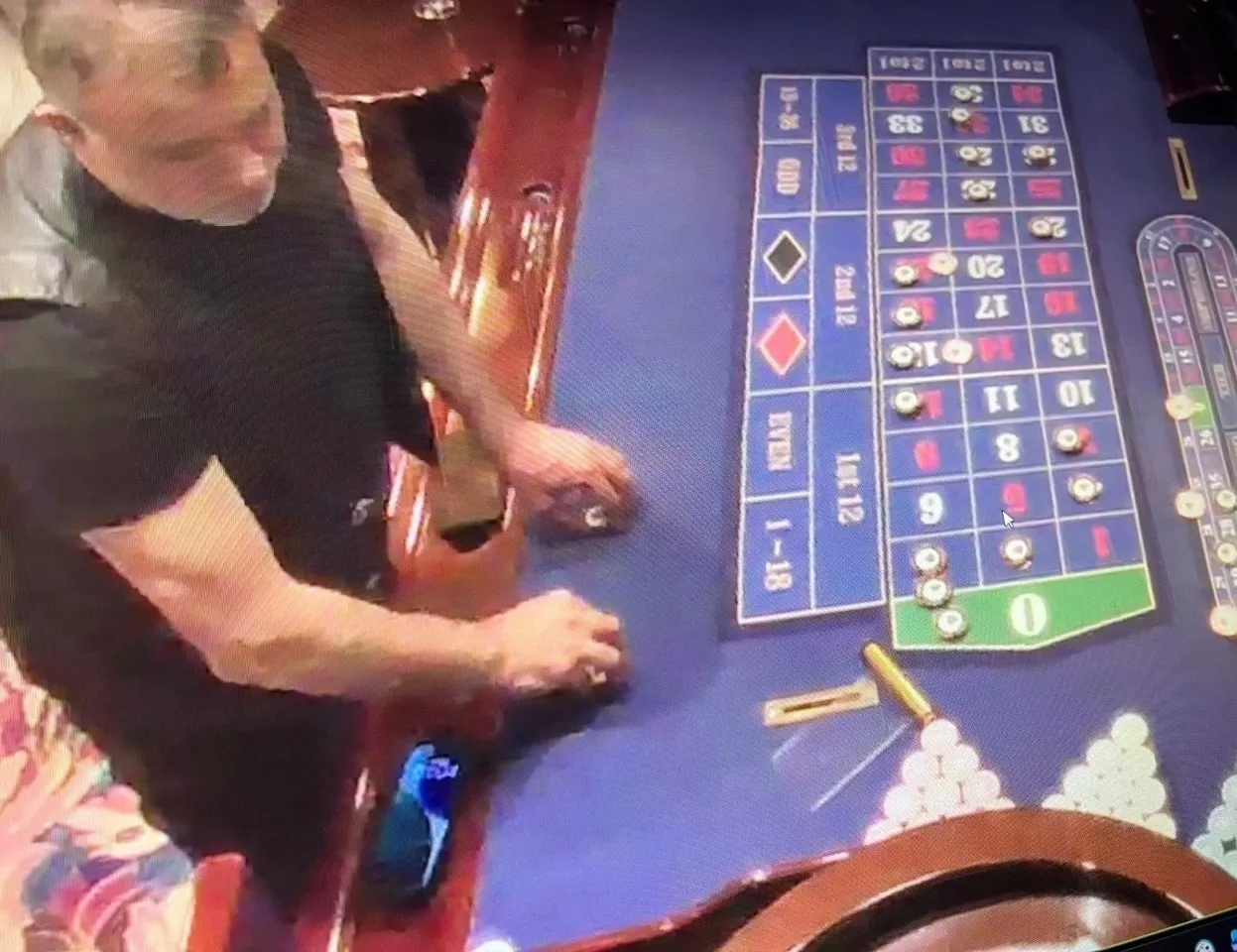 Haluk Levent’in kumarhanedeki görüntüleri ortaya çıktı!