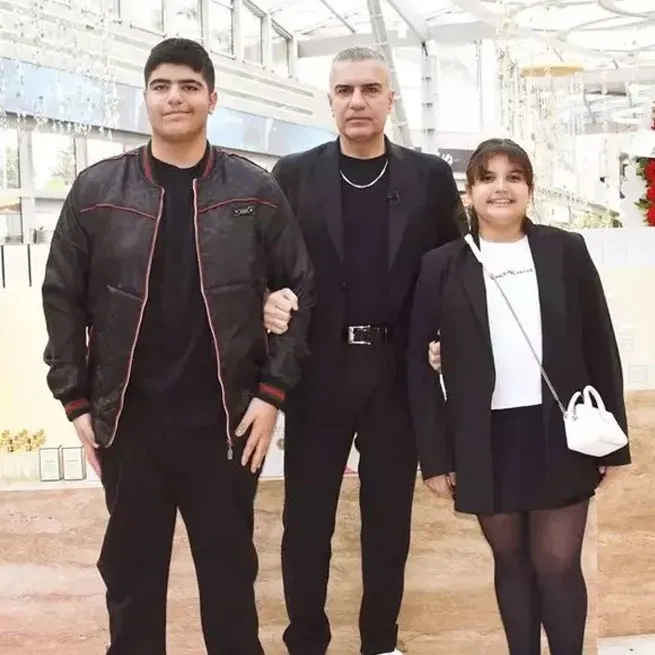 Perihan Savaş ve İbrahim Tatlıses’in gözlerden uzak büyüttüğü kızına bakın: Çok naif ve zarif - 19