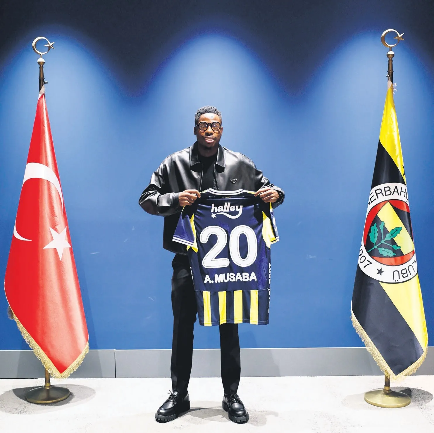 Burada olmak mükemmel his