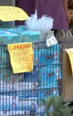 Her yerde satılıyor tehlike saçıyor! Uzmanlardan maske uyarısı