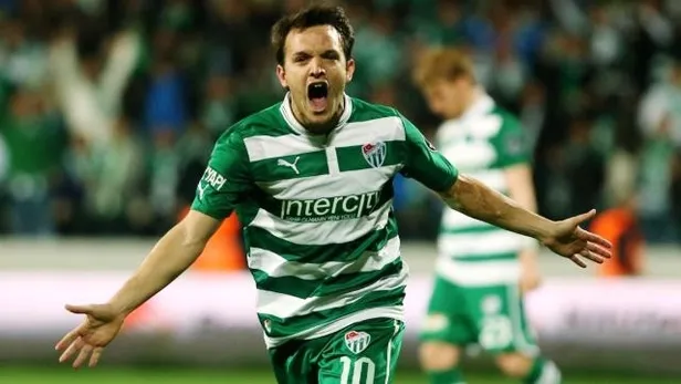 Süper Lig'de flaş ayrılık! Sezon sonu gidiyor-1