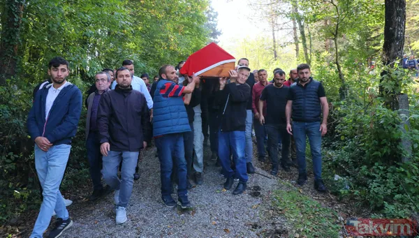 SON DAKİKA: Amasra Bartın'da maden faciasında hayatlarını kaybeden işçiler son yolculuğuna uğurlanıyor - 7