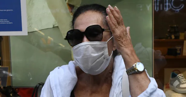 Türkan Şoray'dan Cüneyt Arkın'ın sözlerine yanıt: Sırf o yüzden gözlük takıyorum