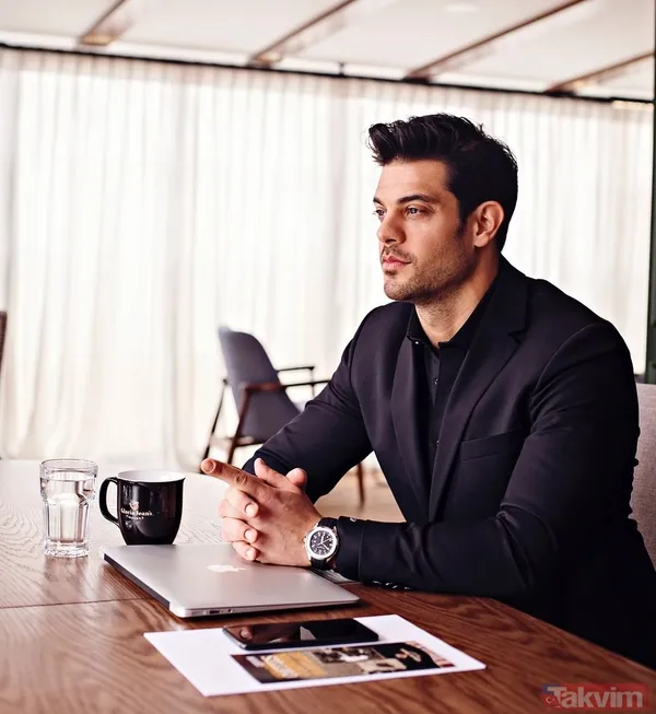 Ben De Gördükçe Gülüyorum, İnsanlara Eğlence Çıktı. Tabi Ki Hayatım Boyunca Böyle Ufak Tefek Şeylerin Peşinde Koşmuş Biri Değilim"