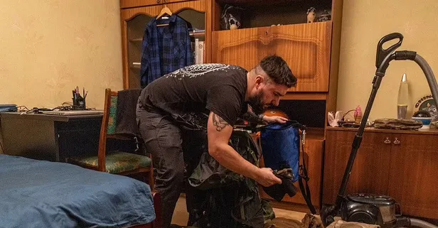 Ukrayna Devlet Başkanı Zelenskiy'in çağrısı karşılık buldu: Halk silah almaya koştu