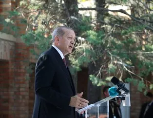 Erdoğan, Meçhul Asker Anıtı’na çelenk bıraktı