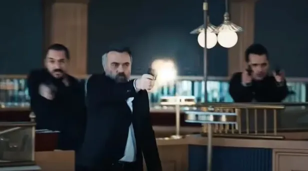 dusman-kol-geziyor-deli-divaneye-donecek-edho-190-bolum-fragmani-dumene-dusurdu-bitisi-tez-olacak-1618246162537.jpg Düşman kol geziyor deli divaneye dönecek! EDHO 190. bölüm fragmanı: Dümene düşürdü bitişi tez olacak-7