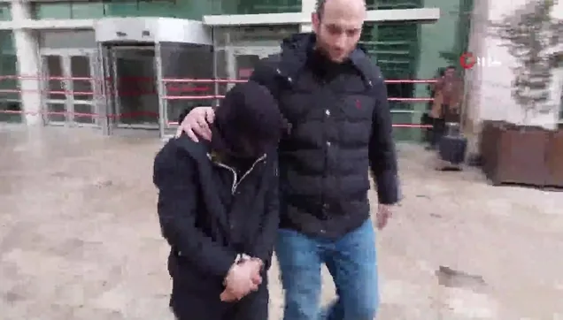 Samsun'da narkotik polisi tarafından 484,07 gram metamfetamin ile yakalanan bir kişi çıkarıldığı mahkemece tutuklandı