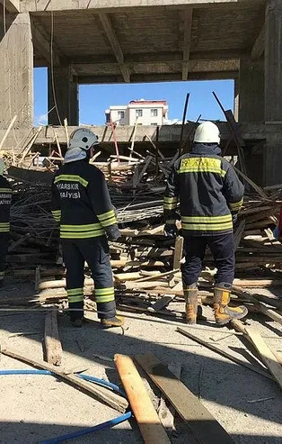 Son dakika: Diyarbakır'da inşaatta iskelenin çökmesi sonucu 1'i ağır 6 işçi yaralandı