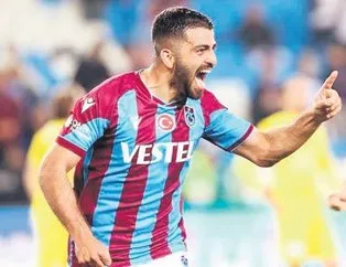 Umut Bozok takımda kalıyor