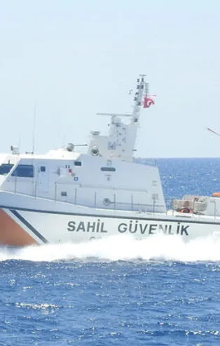 İzmir'de 75 düzensiz göçmen yakalandı