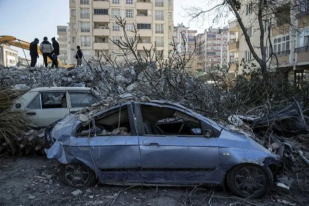 Kahramanmaraş'taki 7.7 ve 7.6'lık depremler sonrası seçim ertelenir mi? Siyasi yağmacılara sert tepki: AK Parti'den net açıklama-8