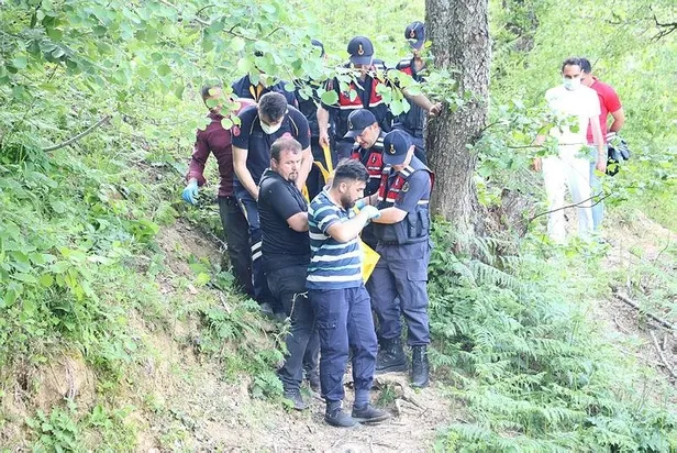 Zonguldak'ta ormanlık alanda erkek cesedi bulundu: Dere içinde bayağı bir kötü haldeydi...-7