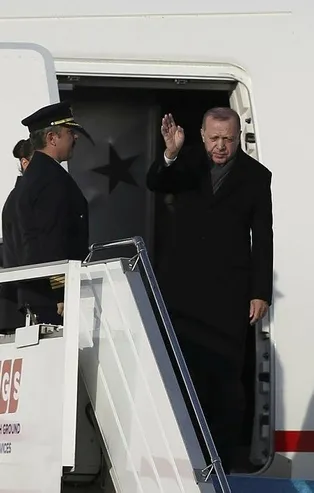 Son dakika: Başkan Erdoğan resmi ziyaretlerde bulunmak üzere Ukrayna'da