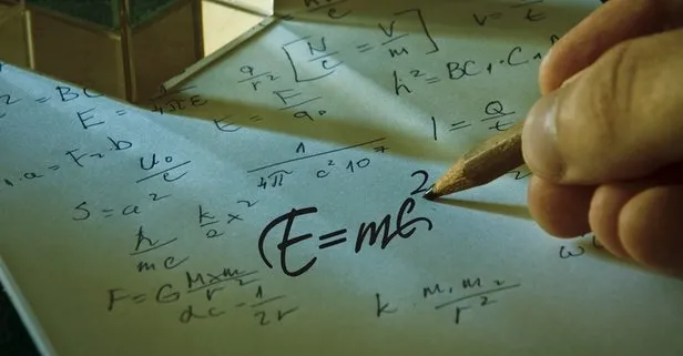 Kuantum Kuramı'nı geliştiren fizikçi kimdir?