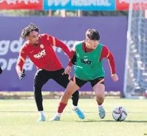 besiktas-ve-galatasaray-yine-transferde-karsi-karsiya-burak-elmas-barcelona-baskani-laporta-ile-pjanic-icin-el-1648509908356.jpeg Beşiktaş ve Galatasaray yine transferde karşı karşıya! Burak Elmas Barcelona Başkanı Laporta ile Pjanic için el sıkıştı-4