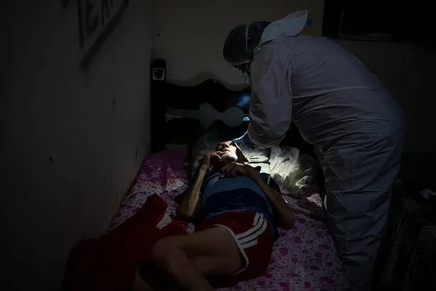 SON DAKİKA: Kovid-19'da yeni tür! Bilim insanları korkunç gerçeği açıkladı: 18 mutasyonun birleşiminden oluşuyor-2