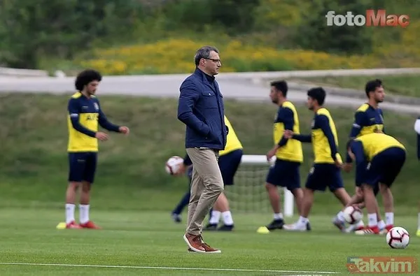 Star'da Yer Alan Habere Göre; Comolli Üç Kulüple De Ekonomik Şartların Eskisi Gibi Olması Adına Temas Halinde.