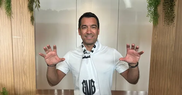 Beşiktaş'ın yeni teknik direktörü Giovanni van Bronckhorst İstanbul'a geldi!