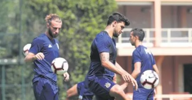 Cocu çift idmanla fena bayılttı!