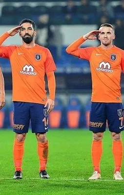 Visca Fenerbahçe yolunda!