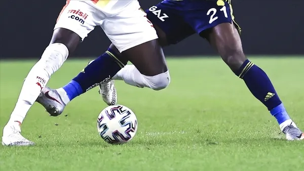 fenerbahce-galatasaray-derbisi-kacinci-hafta-2021-2022-sezonu-derbi-haftalari-1626171610837.jpg Fenerbahçe Galatasaray derbisi kaçıncı hafta? 2021-2022 sezonu derbi haftaları!-2